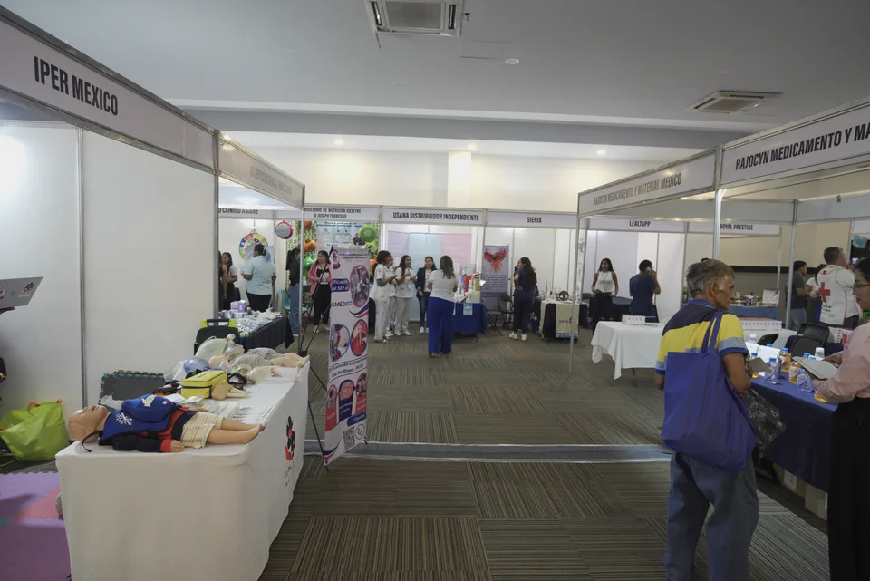 Momento de la Expo Salud y Bienestar de Guerrero 2025