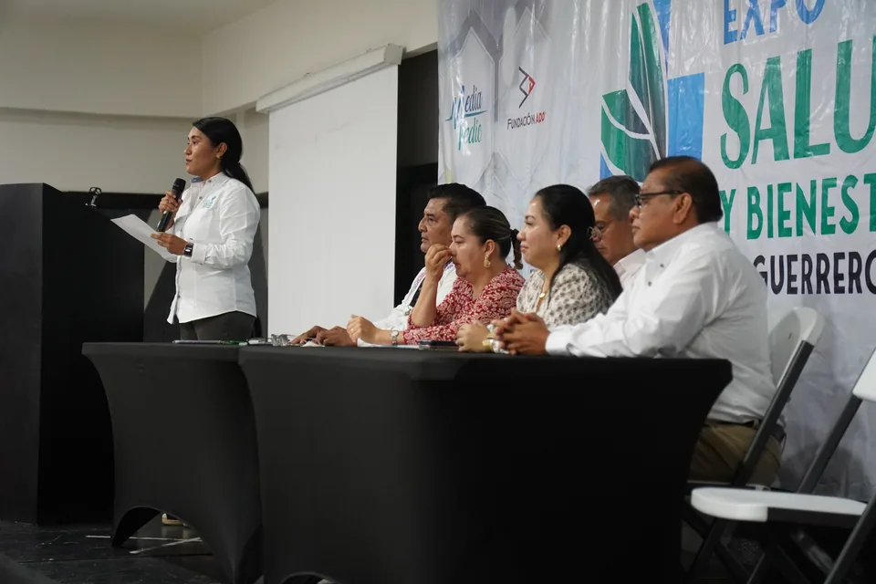 Momento de la Expo Salud y Bienestar de Guerrero 2025