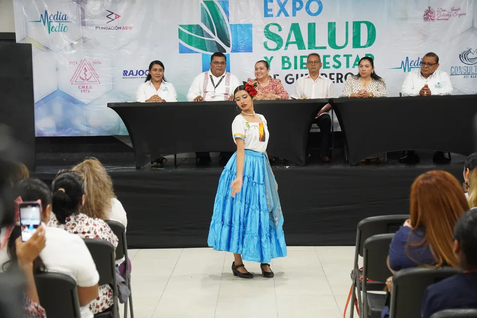 Momento de la Expo Salud y Bienestar de Guerrero 2025
